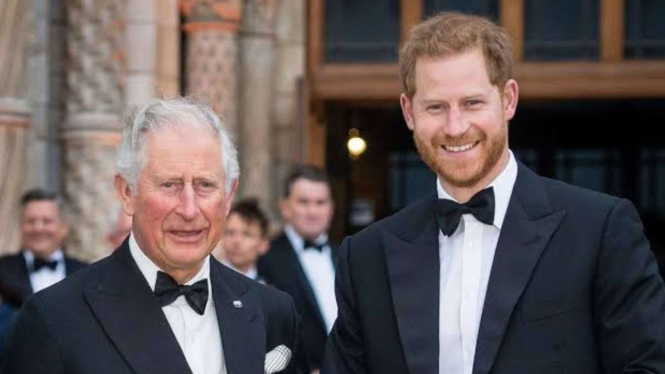 Raja Charles dan Pangeran Harry