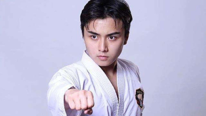 Leon Dozan