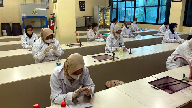 Universitas MH Thamrin