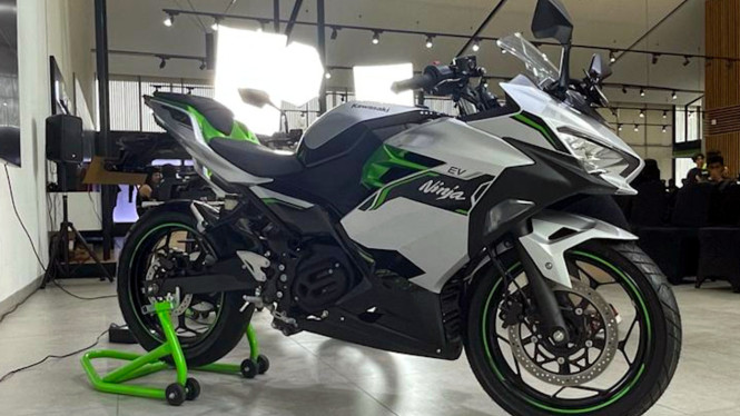 Kawasaki Ninja e-1