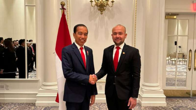 Presiden Joko Widodo dan Ketua DPP Hipmi  Akbar Himawan Buchari.