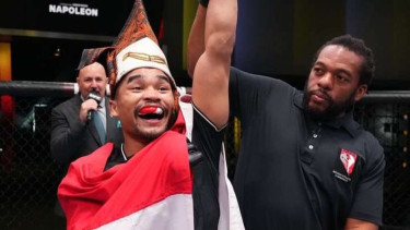 UFC Vegas 82, Jeka Saragih Menang KO, Detik-detik Lucas Alexander Roboh
