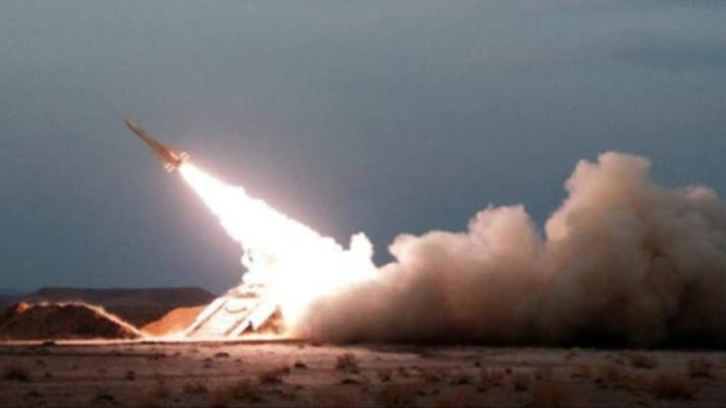 VIVA Militer: Serangan rudal milisi Hizbullah Lebanon ke Israel