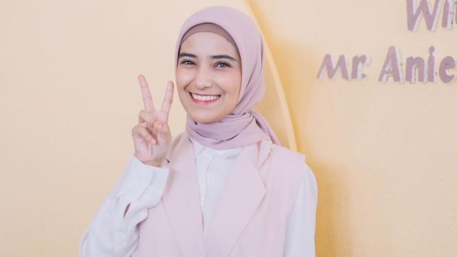 Nadya Mustika