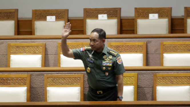 Rapat Paripurna Pengesahan Panglima TNI Jenderal Agus Subiyanto
