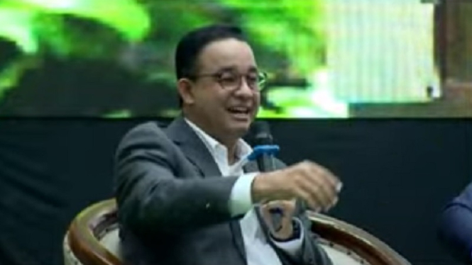 Capres Anies Baswedan saat menghadiri Dialog Terbuka Muhammadiyah di UMS