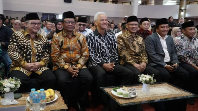 Pasangan capres-cawapres Ganjar-Mahfud menghadiri Dialog Muhammadiyah di UMJ