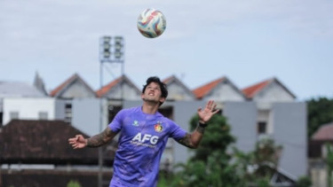 Striker Persik Kediri, Irfan Bachdim