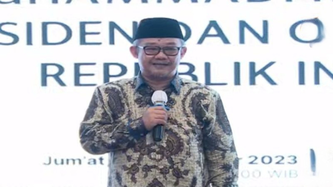 Abdul Muti.