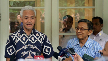 Ganjar Pranowo Temui Wapres RI 2009-2014 Boediono
