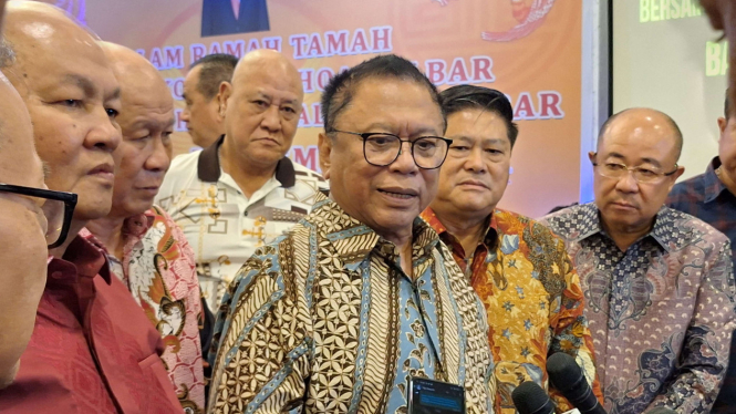 Oesman Sapta Odang.