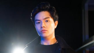 Collin Junus Berlabuh di Industri Musik dengan Lagu Hip Hop, Friday