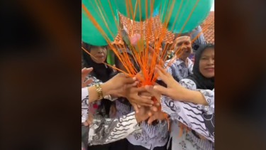 Guru alami kejadian mengejutkan