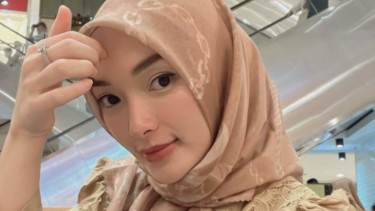 Zaskia Gotik.