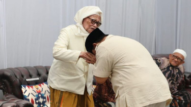 Prabowo diterima sejumlah 68 kiai di Pondok Pesantren Langitan, Tuban, Jatim.