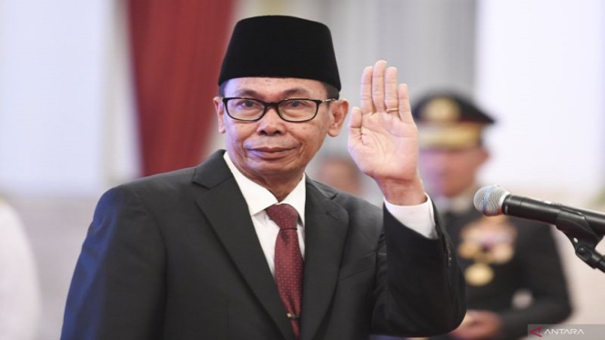 Ketua sementara KPK Nawawi Pomolango dilantik sebagai Ketua KPK di Istana Negara