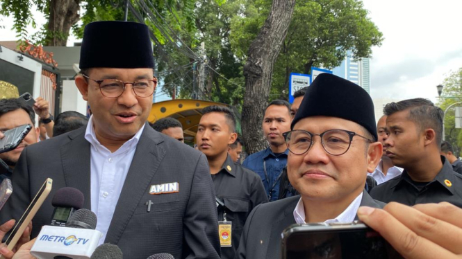 Anies Baswedan - Muhaimin Iskandar di Kantor KPU RI