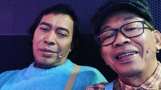 Jarwo Kwat dan Komeng