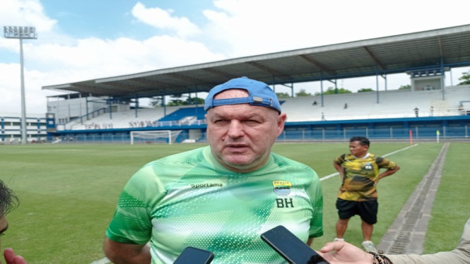 Pelatih Persib Bandung, Bojan Hodak