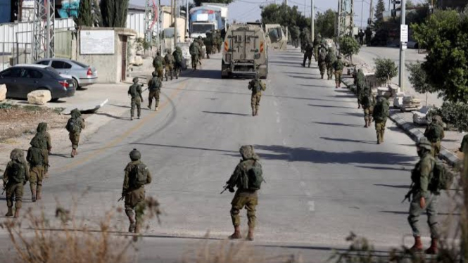Tentara Israel menduduki Tepi Barat, Palestina