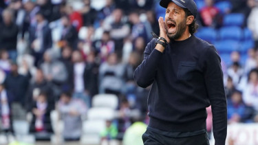 Fabio Grosso saat menjadi pelatih Lyon