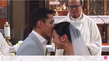 Jonatan Christie dan Shanju eks JKT48