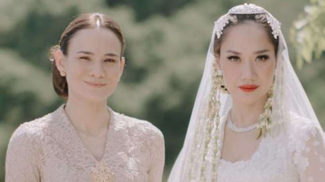 Aishah Sinclair dan Bunga Citra Lestari