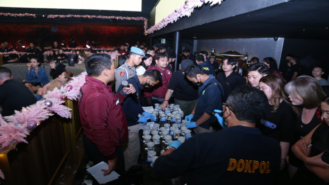 Polisi merazia tempat hiburan malam di PIK