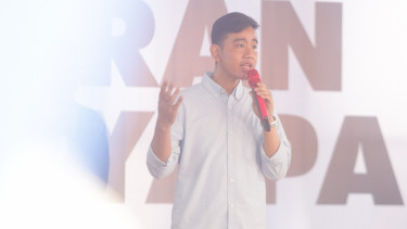 Gibran Blusukan di Cempaka Putih Jakarta