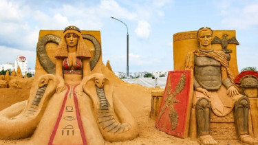 Perjalanan hidup cleopatra