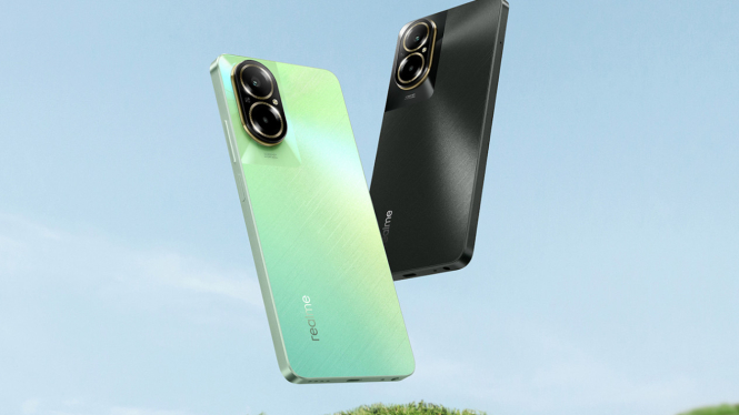 Realme C67.
