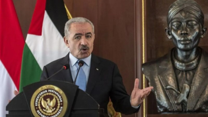  Perdana Menteri Palestina, Mohammed Shtayyeh.