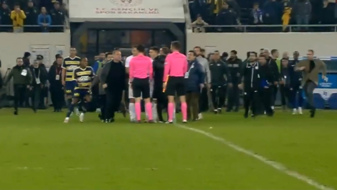 Penganiayaan wasit di Liga Turki