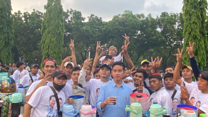 Pedagang kopi keliling atau starling dukung Prabowo-Gibran