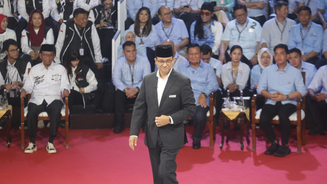 Debat Capres Pertama Anies Baswedan