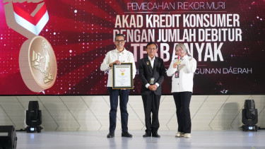 bankjatim pecahkan rekor MURI
