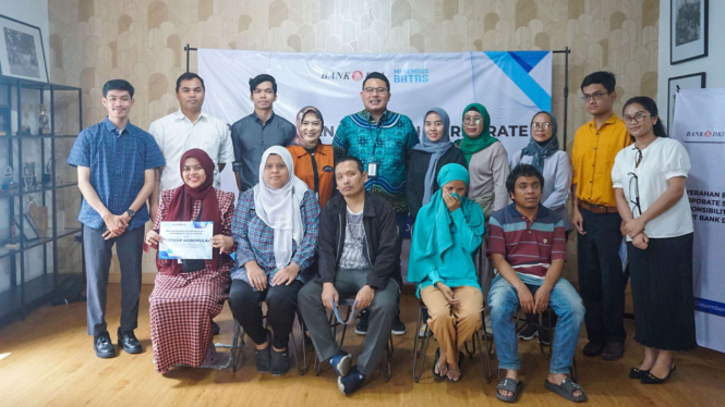 Penyandang Disabilitas Dapat Bantuan Alat Bantu untuk Tingkatkan Mobilitas