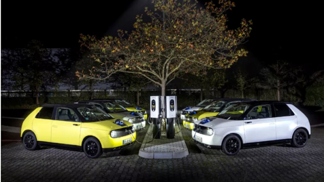 Mobil listrik Honda e