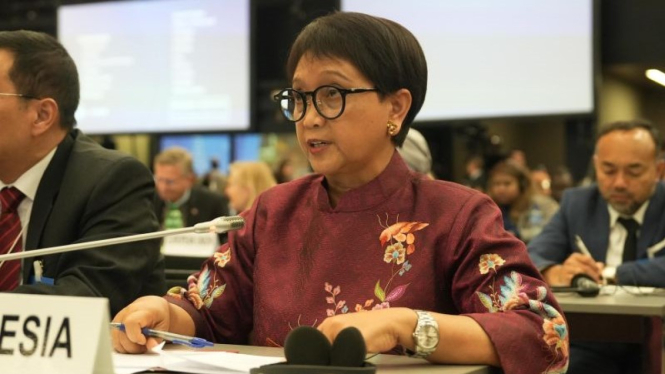 Menteri Luar Negeri RI Retno Marsudi berbicara dalam “Global Refugee Forum”, yang diselenggarakan di Kantor PBB di Jenewa, Swiss, pada Rabu (13/12/2023). 