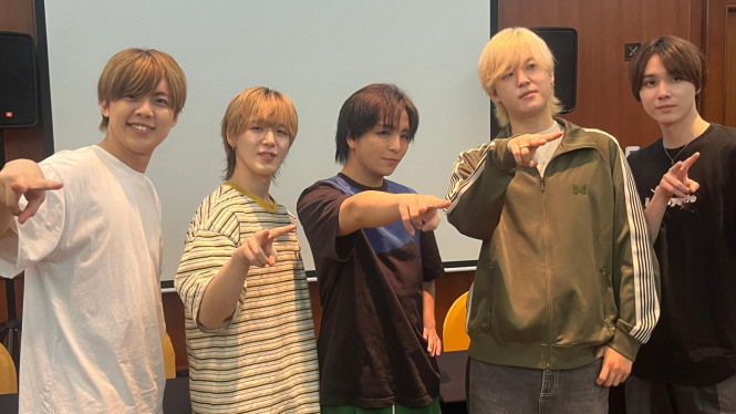 Boyband Jepang, PARI PARI