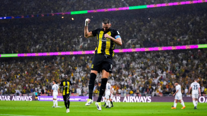 Striker Al Ittihad, Karim Benzema