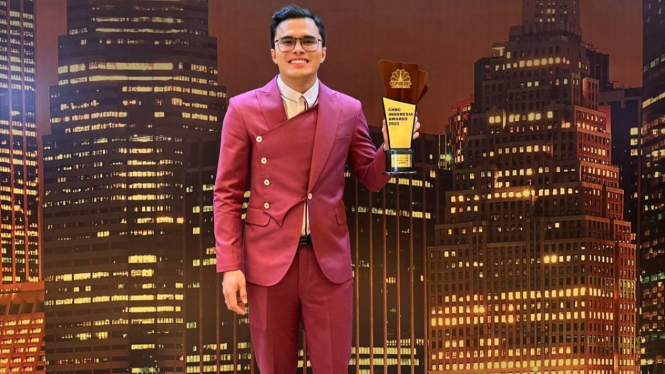 Dr Oky Pratama