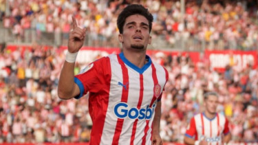 Bek Girona, Miguel Gutierrez