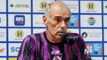 Pelatih Arema FC, Fernando Valente