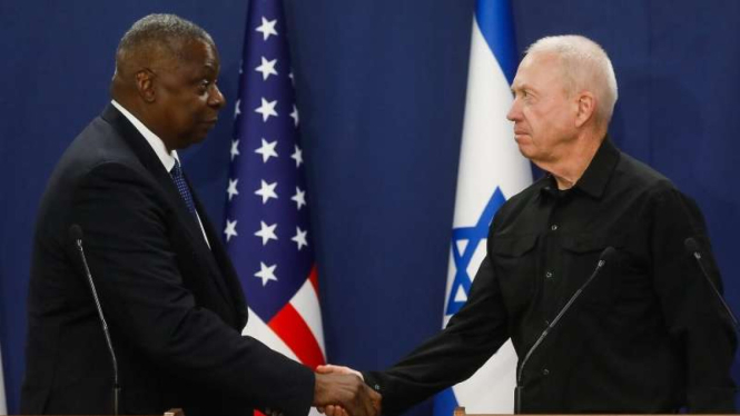 VIVA Militer: Menteri Pertahanan AS Lloyd Austin dan Menteri Pertahanan Israel Yoav Galant