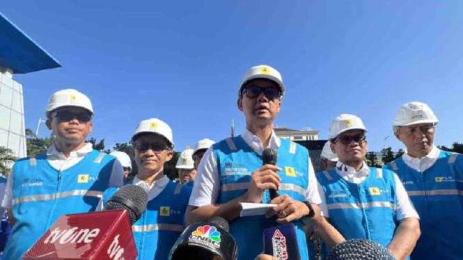Direktur Utama PT PLN (Persero) Darmawan Prasodjo