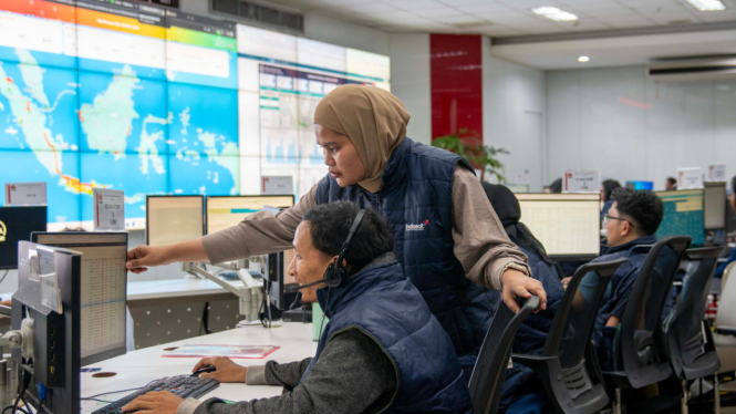 Pusat Komando (Command Center) Indosat Ooredoo Hutchison/IOH.