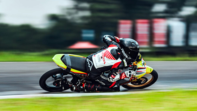 Ilustrasi balap motor