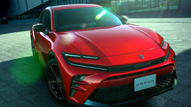 Toyota Crown Sport PHEV