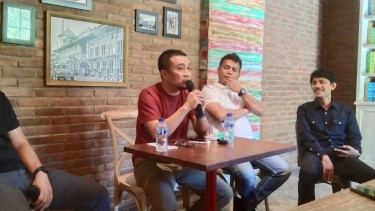 Direktur Utama PSM Makassar, Sadikin Aksa